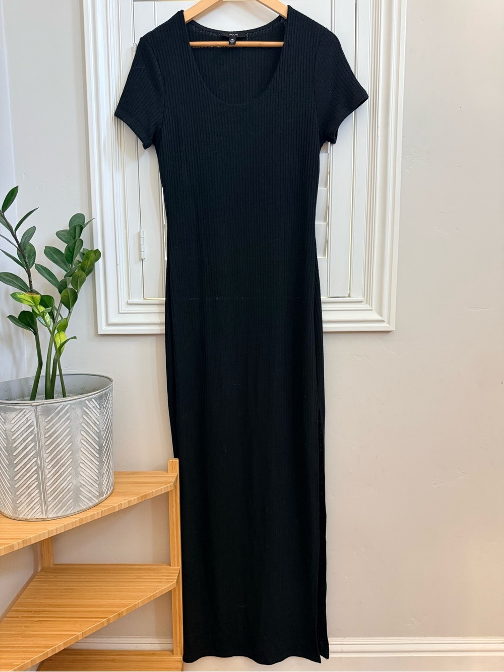 Aqua Black Ribbed Short-Sleeve Maxi Dress - Size XL